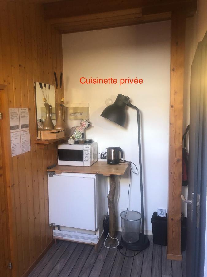 Logement chez l'habitant étage indépendant Grône Exterior foto