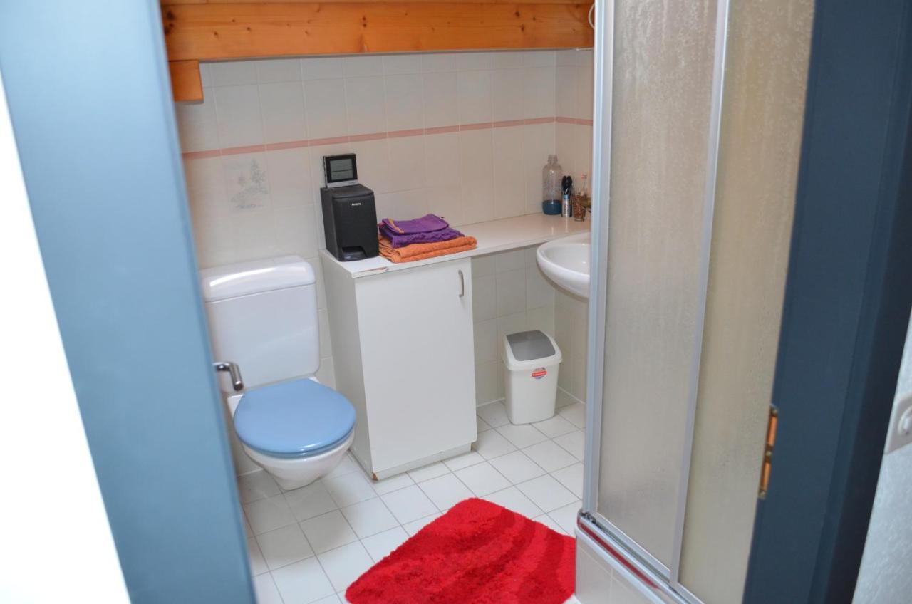Logement chez l'habitant étage indépendant Grône Exterior foto